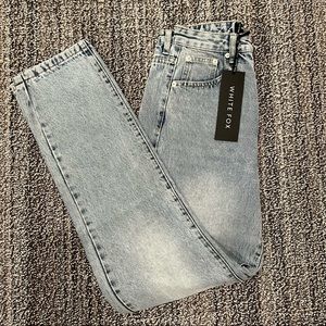 Whitefox Boutique: Who's That Girl Straight Leg Denim Jeans Washed Blue